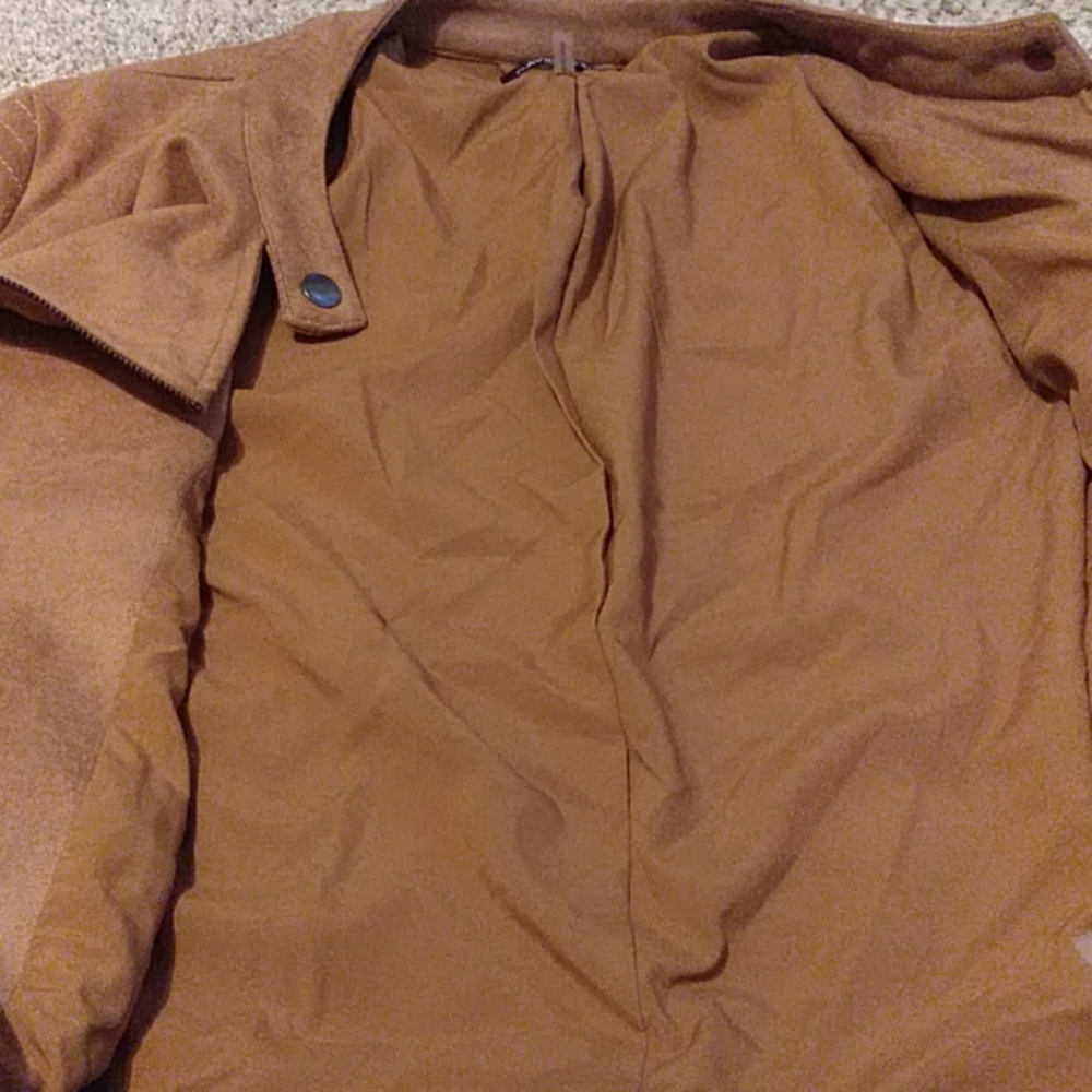 Jacket - Picture 5 of 5